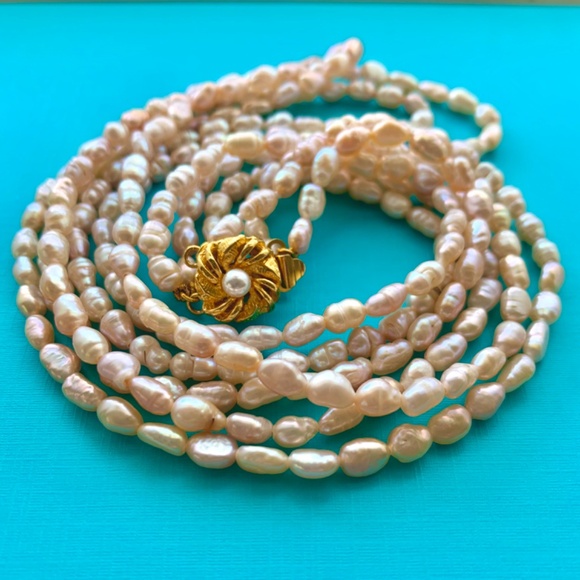 Stunning Vintage Pale Pink Freshwater Pearl Triple Strand Necklace - Picture 9 of 11